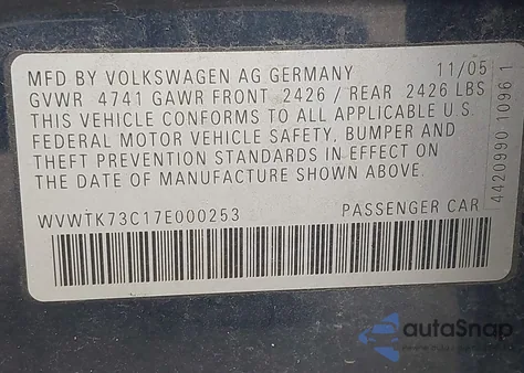 2007 Volkswagen Passat 2.0T z USA, uszkodzony, nr VIN WVWTK73C17E000253